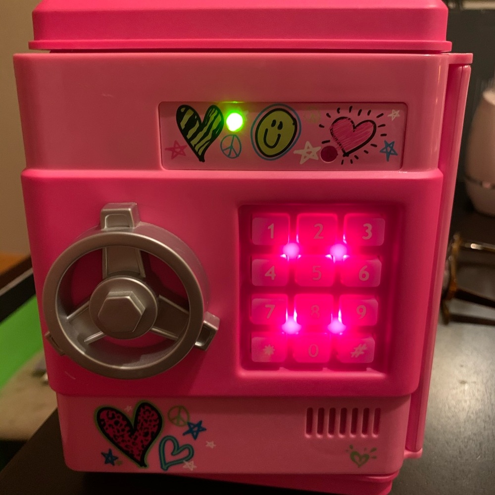 Justice Electronic Safe/Bank - EUC